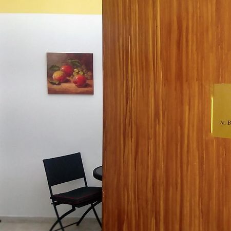 Al Cortile Di Maqueda Apartment Palermo Exterior photo